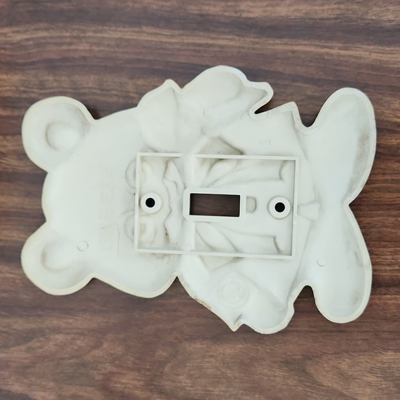 1975 Kiddie The First Years Avon Teddy Bear Light Switch Plate Cover - Picture 4 of 7